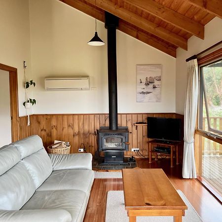 Daysy Hill Country Cottages Port Campbell Esterno foto