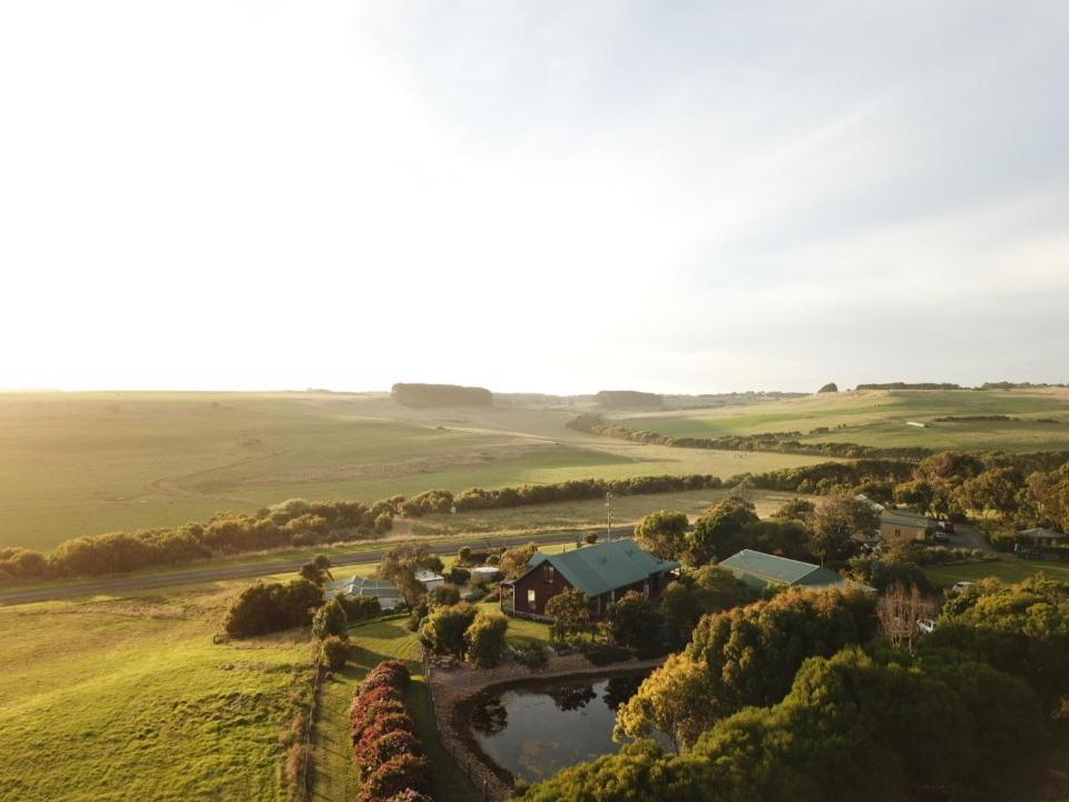 Daysy Hill Country Cottages Port Campbell Esterno foto